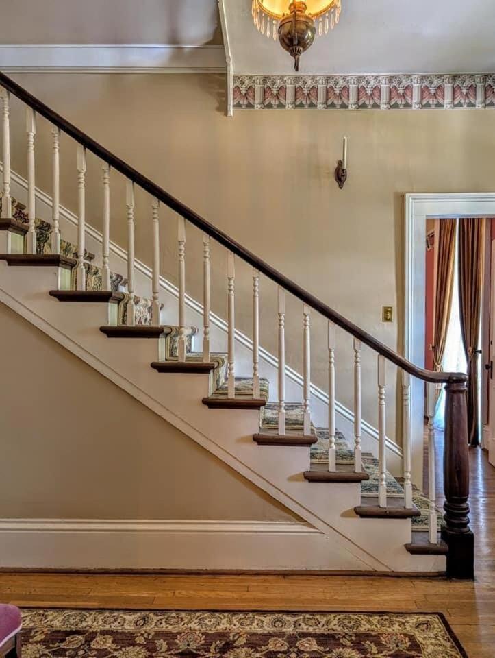 Downtown Historic Home, Easy Walk From State Street Bristol Kültér fotó